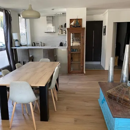 Luxurious With An Exceptional View Of The Mont Blanc Massif Σαμονί